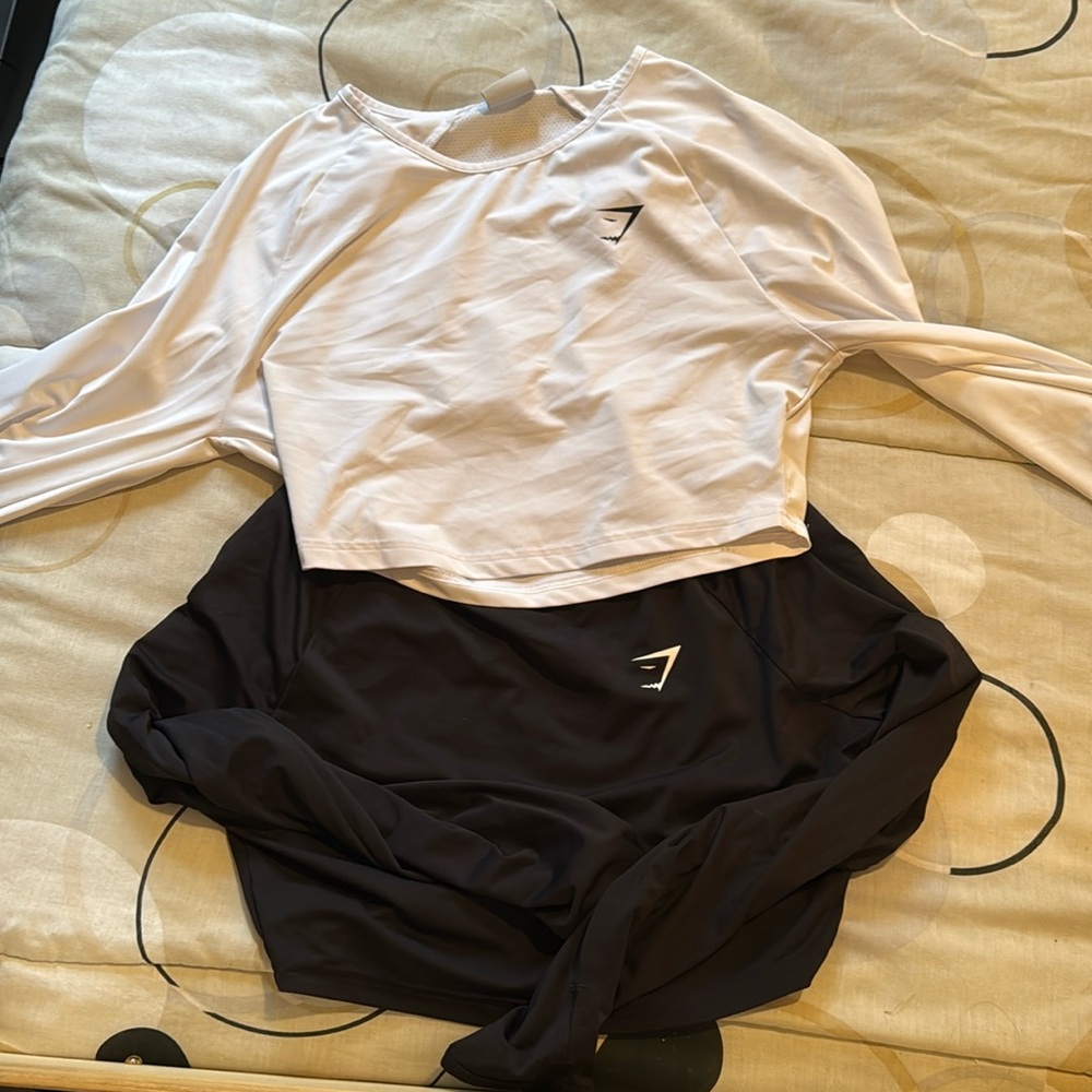 Gymshark long sleeve cropped shirts